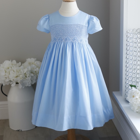 Strasburg Dress Smocked Blue Size 2/3 Embroidery Portrait BEAUTIFUL RARE BLUE - Picture 2 of 6